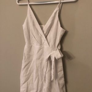 White dress. Never worn